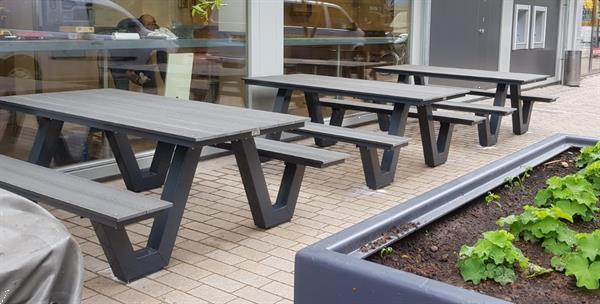 Grote foto picknicktafel blokpoot gecoat met composiet plank tuin en terras tuinmeubelen