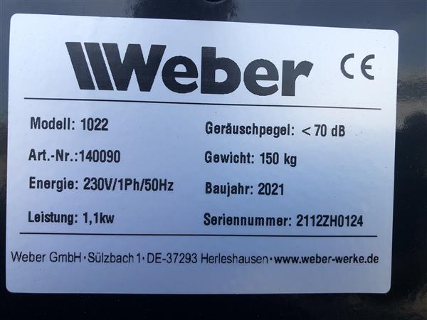 Grote foto banden de en montage en balanceer apparaat weber auto diversen gereedschap
