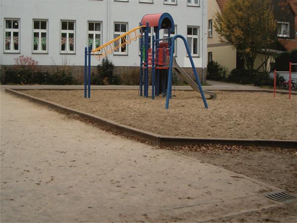 Grote foto balken vol kunststof grijs tuin en terras tuinmeubelen