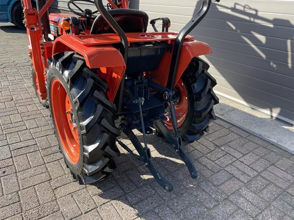 Grote foto kubota b1702 minitractor frontlader nieuwstaat agrarisch tractoren