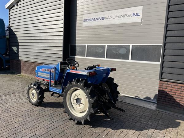 Grote foto iseki ta227 4wd 26 pk minitractor kubota solis farmtrac agrarisch tractoren