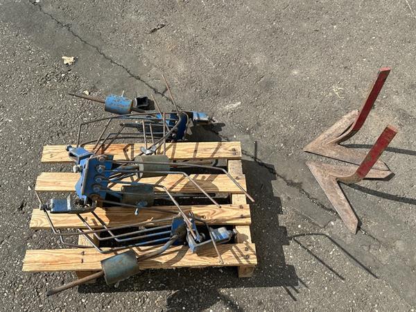 Grote foto honda f560 2 wielige trekker met hak schoffelbalk agrarisch onkruidbestrijding