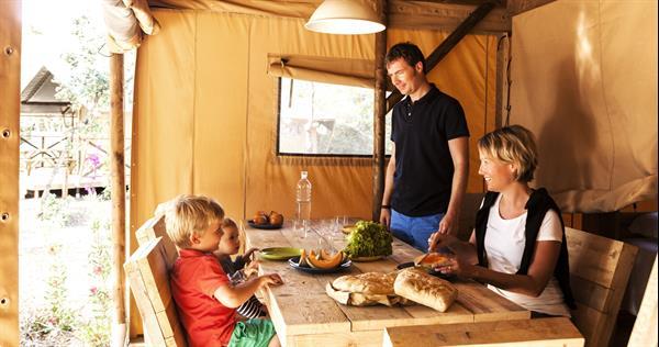 Grote foto luxe tent op kleine campings in itali vakantie italie