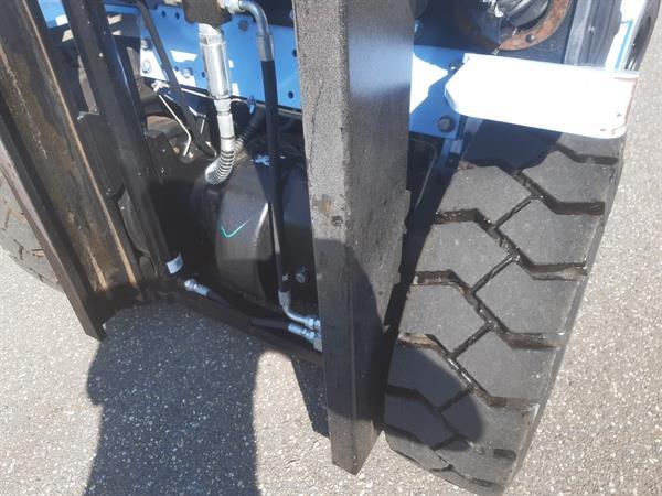 Grote foto heftruck 3 ton lpg 2018 122 uur. triplomast 4.5 mt. agrarisch heftrucks