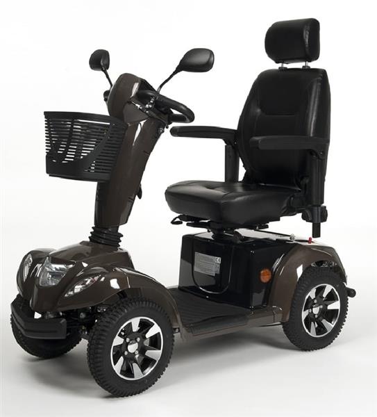 Grote foto nieuwstaat scootmobiel 4 wieler diversen brommobielen en scootmobielen