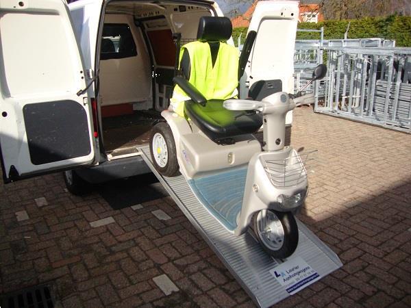 Grote foto aluminium oprijplaten voor scootmobiel rolstoel auto diversen aanhangers