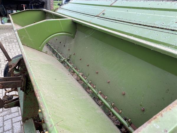 Grote foto amazone zaaimachine 2mtr agrarisch zaaimachines