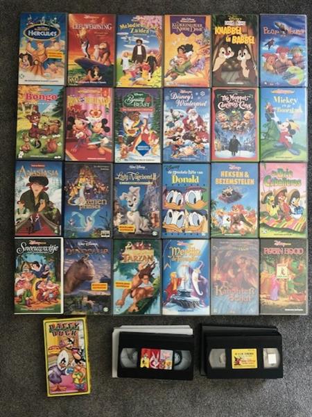 Grote foto partij 111 stuks vhs disney tekenfilms film vhs audio tv en foto dvd films