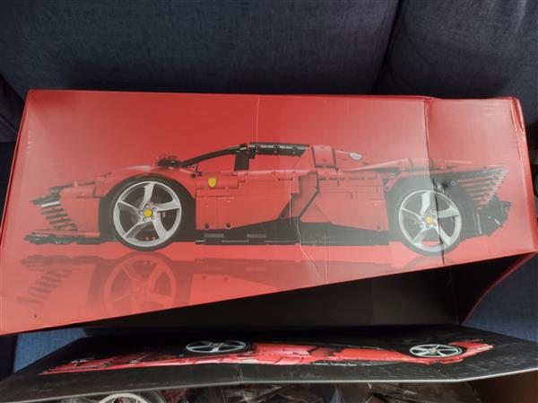 Grote foto ferrari daytona sp3 bouwpakket nieuw in doos hobby en vrije tijd 1 18