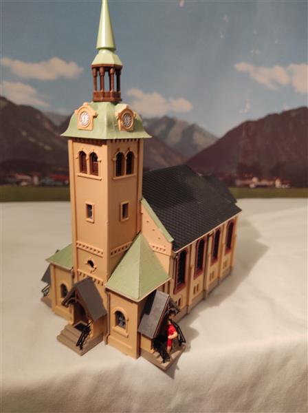 Grote foto spoor ho kerk met klok hobby en vrije tijd modelbouw overige