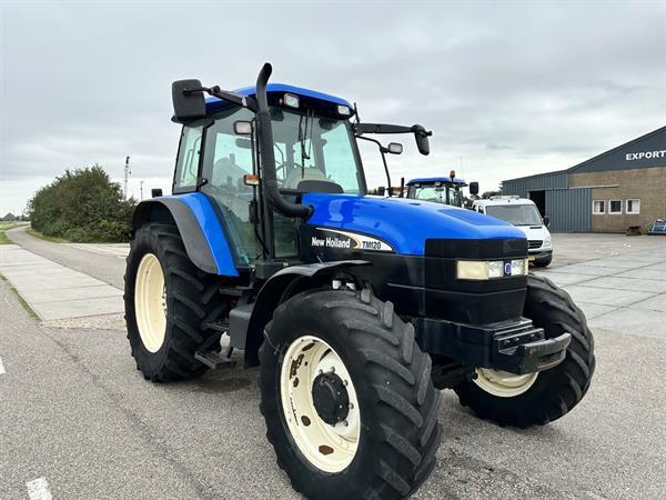 Grote foto new holland tm 120 agrarisch tractoren