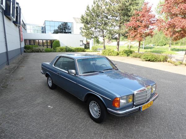 Grote foto mercedes 230 c coup 1978 mooie opties zie advert. auto mercedes