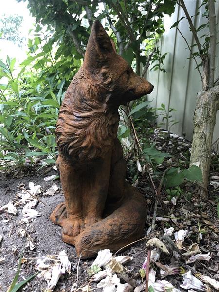 Grote foto vos stenen beeld vos dierfiguren vos tuinbeelden. steen oxid tuin en terras tuindecoratie