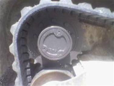 Grote foto rupsmotor kapot doe het zelf en verbouw kranen en graafmachines