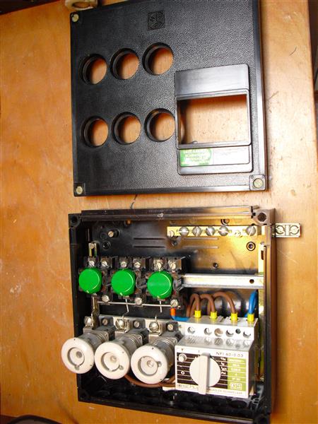 Grote foto groepenkast 1 of 3 fase aansluiting met 3 groepen doe het zelf en verbouw elektra en kabels