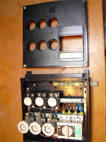 Grote foto groepenkast 1 of 3 fase aansluiting met 3 groepen doe het zelf en verbouw elektra en kabels