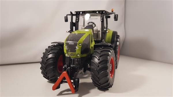 Grote foto claas axion 950 tractor 3280 siku hobby en vrije tijd 1 32