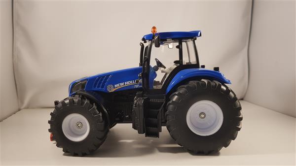 Grote foto new holland t8 390 tractor siku hobby en vrije tijd 1 32