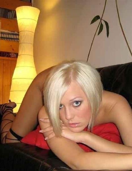 Grote foto zin in een uitdagende blondine erotiek contact vrouw tot man