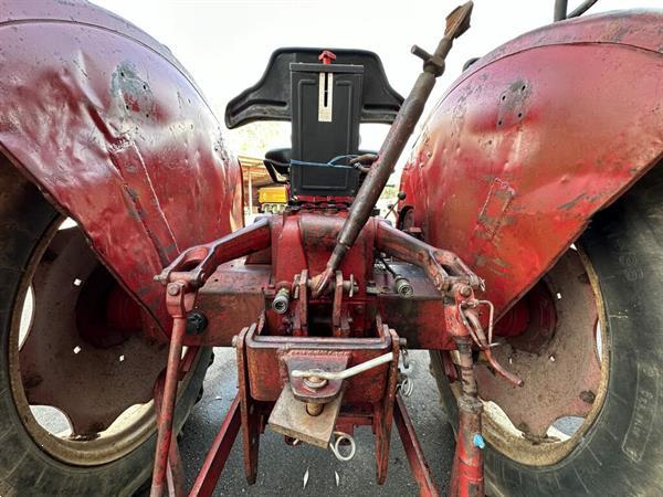 Grote foto international mc cormick 724 agrarisch tractoren oldtimers