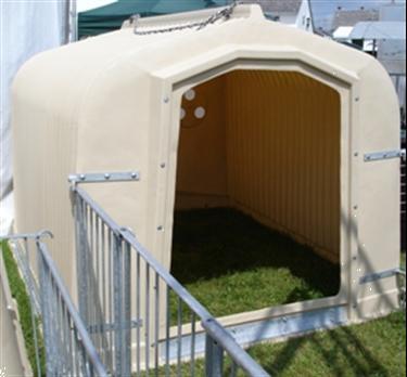 Grote foto groepshok kalverhut gigaline tot 6 kalveren dieren en toebehoren veeverblijven