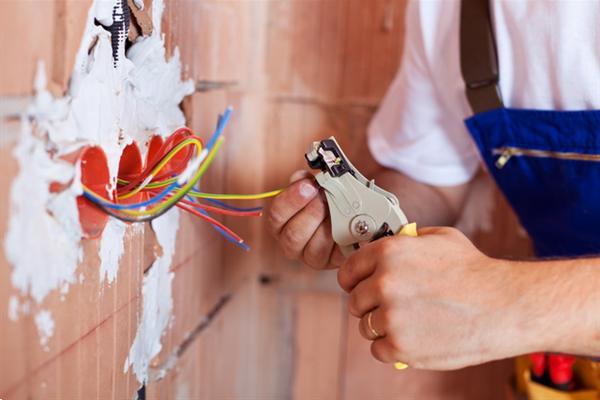 Grote foto elektricien prijzen diensten en vakmensen klussen