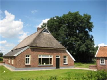 Grote foto typisch twentse vakantieboerderij vakantie nederland noord