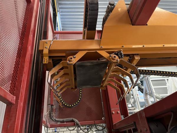 Grote foto bijlsma hercules palletiseermachine voor zakken agrarisch tuinbouw