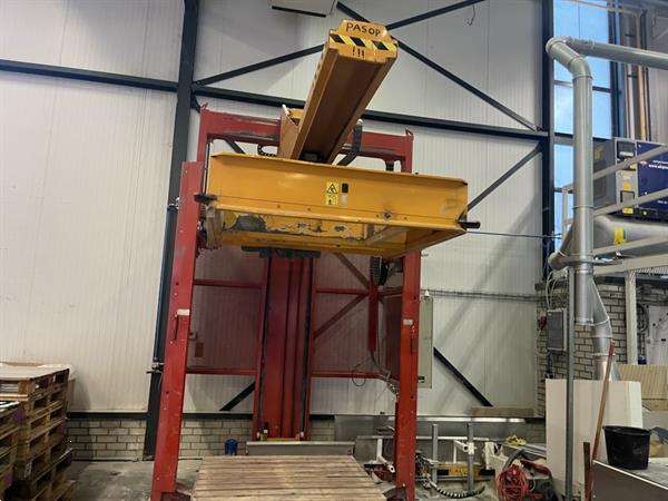 Grote foto bijlsma hercules palletiseermachine voor zakken agrarisch tuinbouw