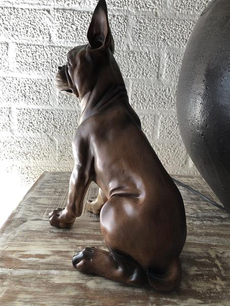 Grote foto franse bulldog model craftwood bruin zittend. laatste tuin en terras tuindecoratie