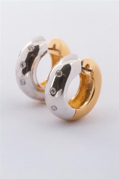 Grote foto wit geel gouden oorringen met in elk 6 briljantenv sieraden tassen en uiterlijk oorbellen