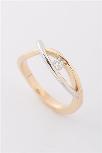 Grote foto gouden ring met een briljant van 0.14 ct. diamonde kleding dames sieraden