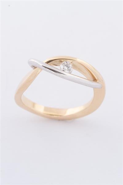 Grote foto gouden ring met een briljant van 0.14 ct. diamonde kleding dames sieraden