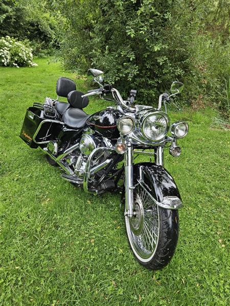 Grote foto road king i bouwjaar 2001 motoren harley davidson