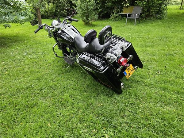 Grote foto road king i bouwjaar 2001 motoren harley davidson