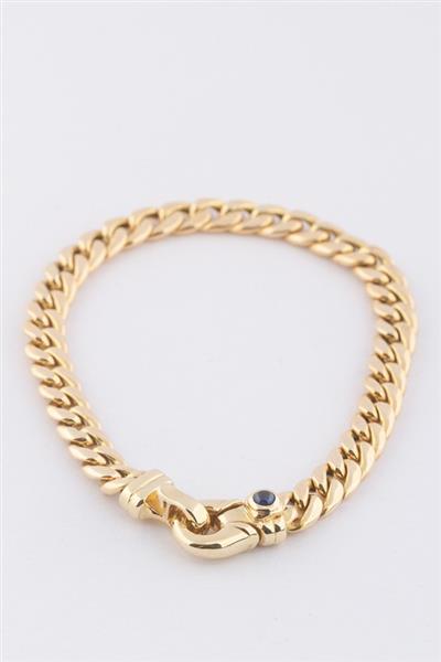 Grote foto gouden gourmet armband met bij het slot een cabochon geslepen saffier kleding dames sieraden