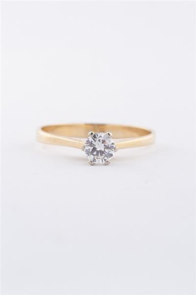 Grote foto wit geel gouden solitair ring met een briljant kleding dames sieraden