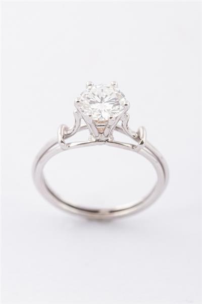 Grote foto wit gouden solitair ring met een briljant kleding dames sieraden