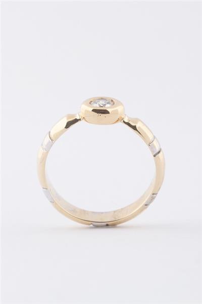 Grote foto wit geel gouden ring met een briljant kleding dames sieraden