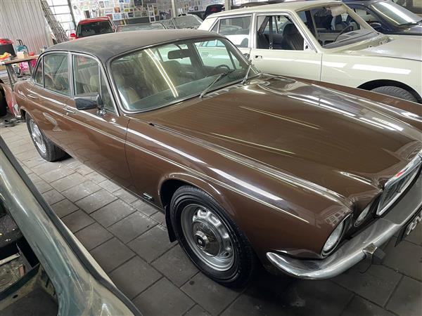 Grote foto jaguar xj 5.3 v12 de luxe autom lpg bj1977 auto jaguar