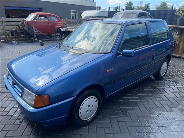 Grote foto fiat uno 1.1 i.e. u9 uno bj1992 auto fiat