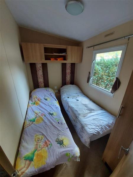 Grote foto te koop aangeboden complete stacaravan caravans en kamperen stacaravans