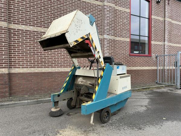 Grote foto tennant 215e elektrische veegmachine agrarisch veegmachines